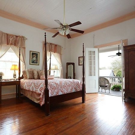 Old Castillo Bed And Breakfast Saint Martinville Exterior photo