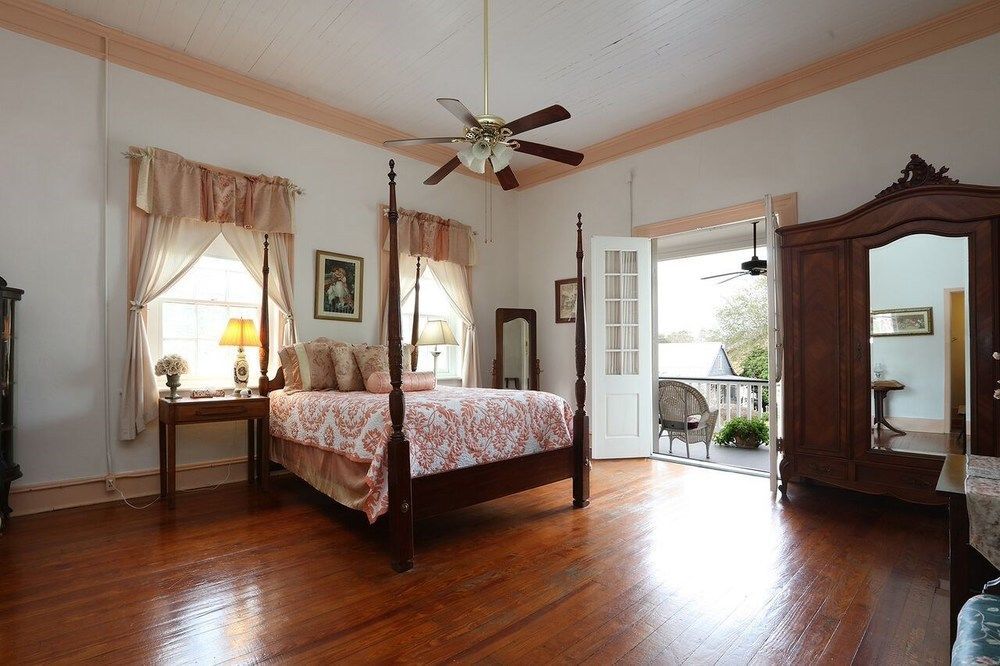 Old Castillo Bed And Breakfast Saint Martinville Exterior photo
