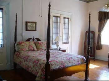 Old Castillo Bed And Breakfast Saint Martinville Exterior photo