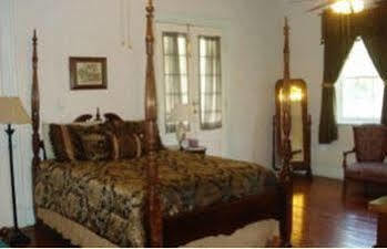 Old Castillo Bed And Breakfast Saint Martinville Exterior photo